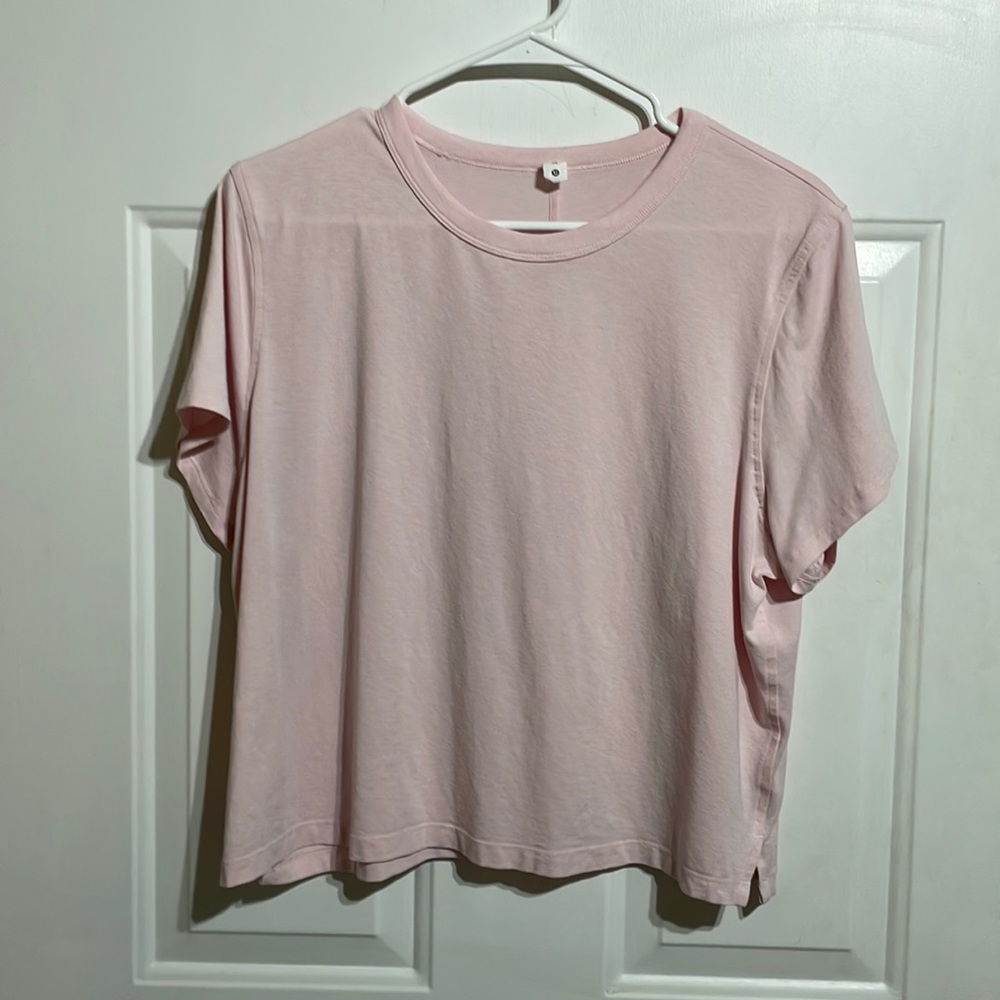 Lululemon Classic Fit Cotton Blend T-Shirt Lightly Worn